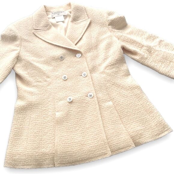 ❤️SOLD❤️Vintage CHANEL Tweed Pleated Blazer with inner chainlink lower trim - Picture 9 of 12